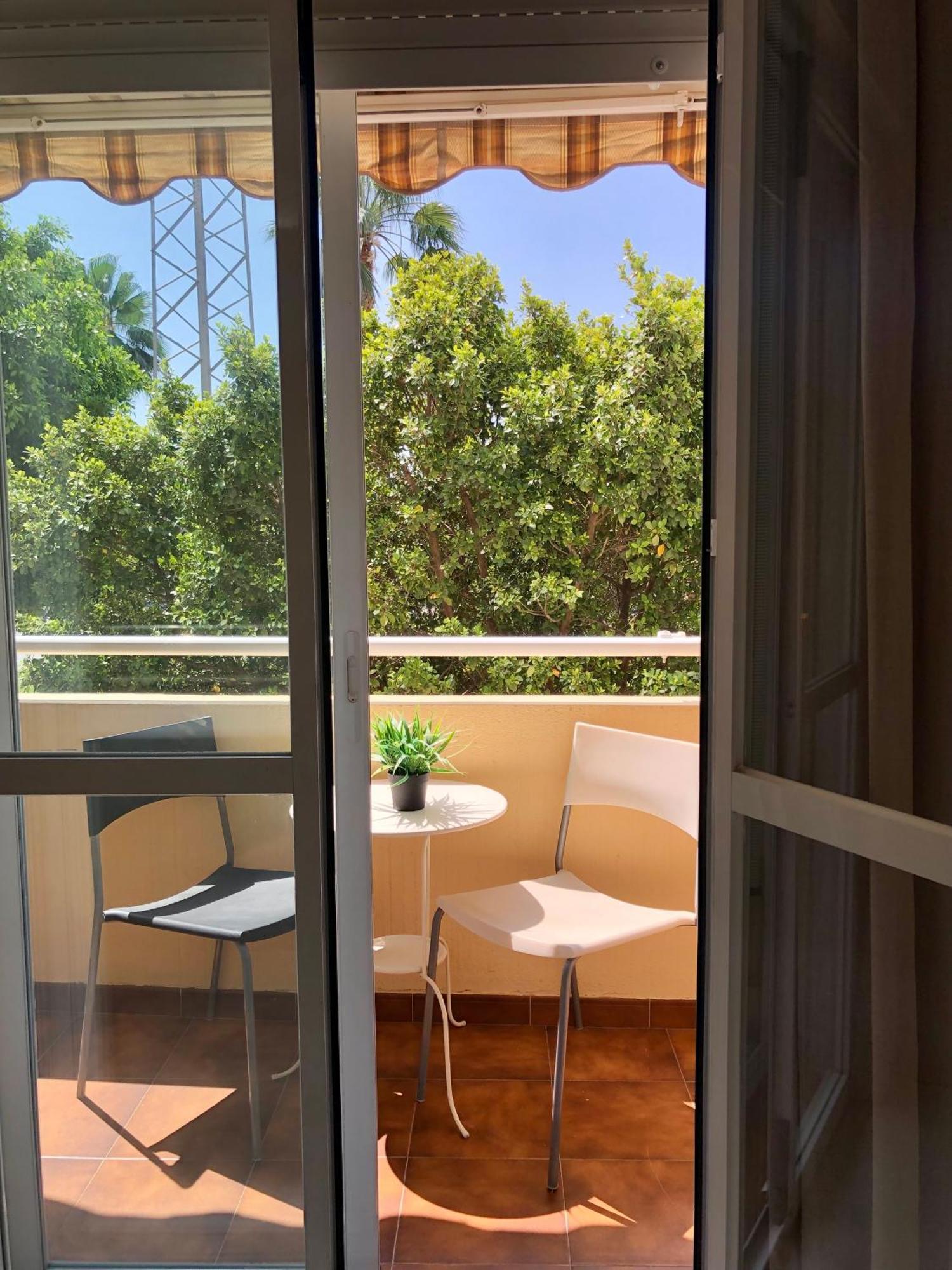 Teatinos Pool Apartment Malaga Exterior photo